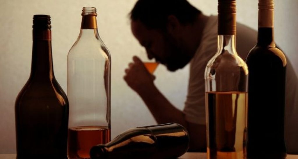 Alkoholfüggőség kezelése – Esperal tabletták beültetése